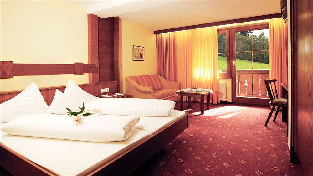Hotel-Gasthof Zur Schoenen Aussicht Sankt Johann in Tirol Exteriér fotografie