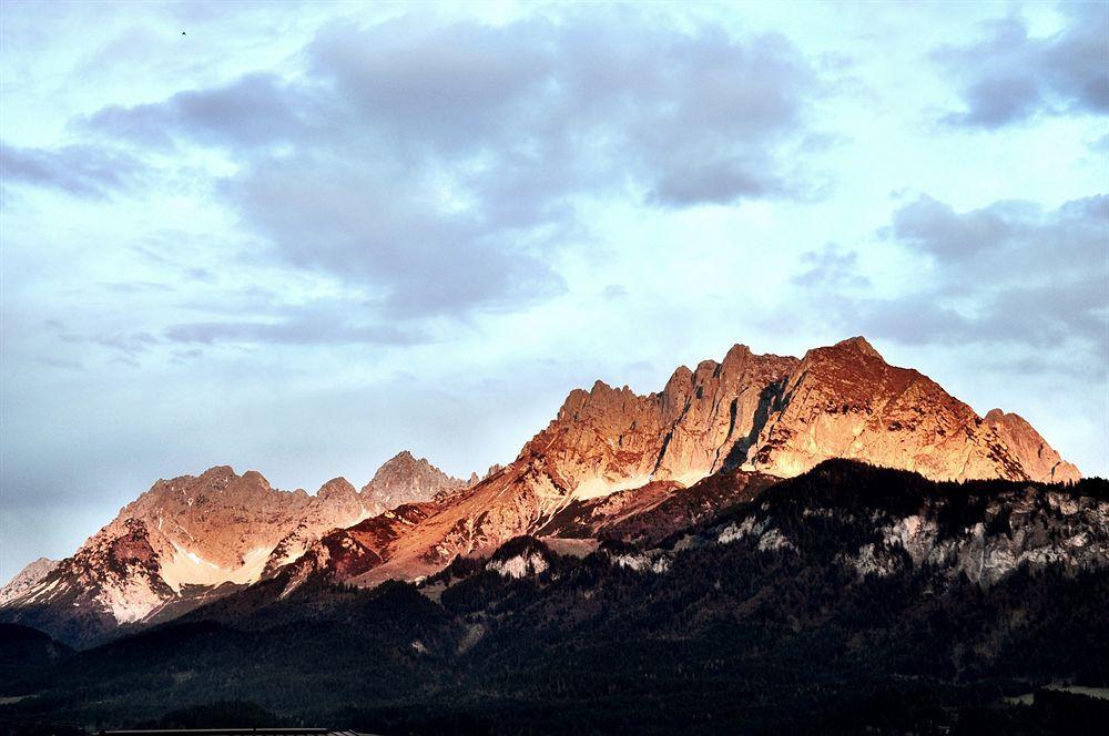 Hotel-Gasthof Zur Schoenen Aussicht Sankt Johann in Tirol Exteriér fotografie